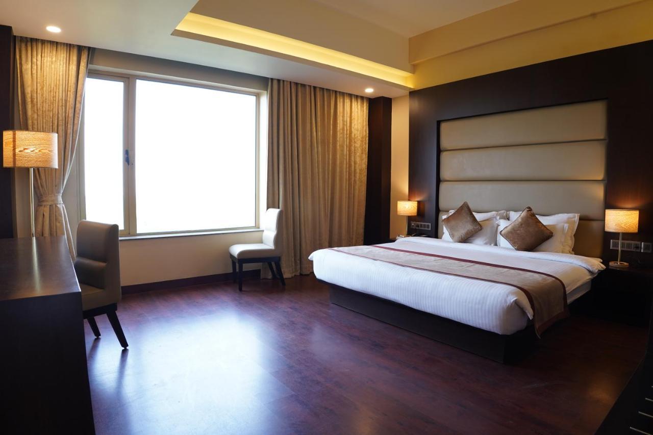 Vivanta Jamshedpur, Golmuri Exteriör bild