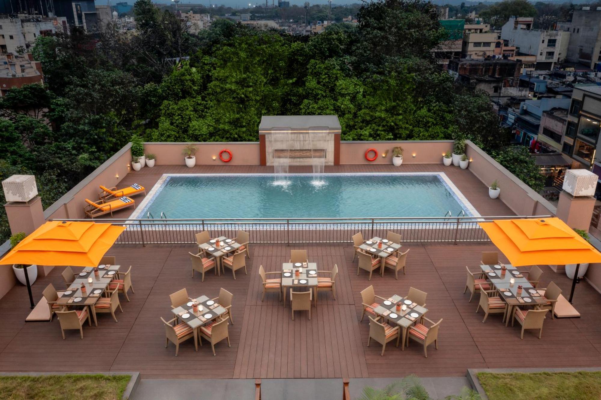 Vivanta Jamshedpur, Golmuri Exteriör bild