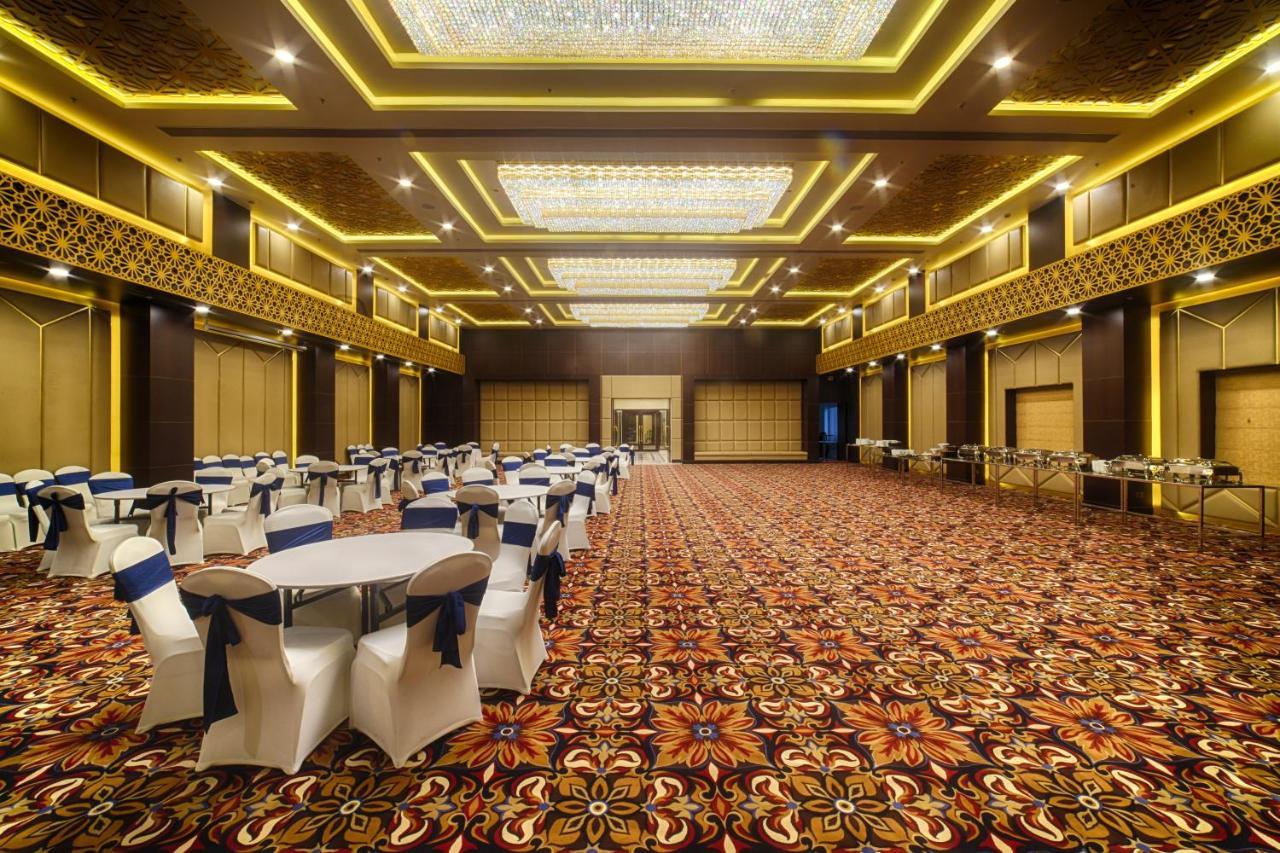Vivanta Jamshedpur, Golmuri Exteriör bild