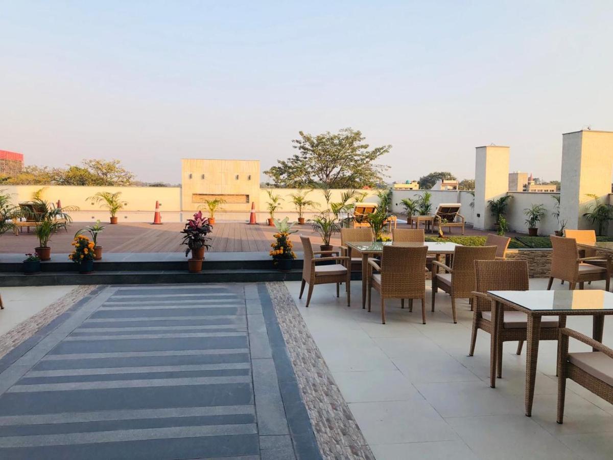 Vivanta Jamshedpur, Golmuri Exteriör bild